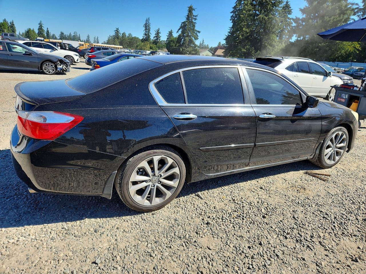 2014 Honda Accord Sport - Image 3