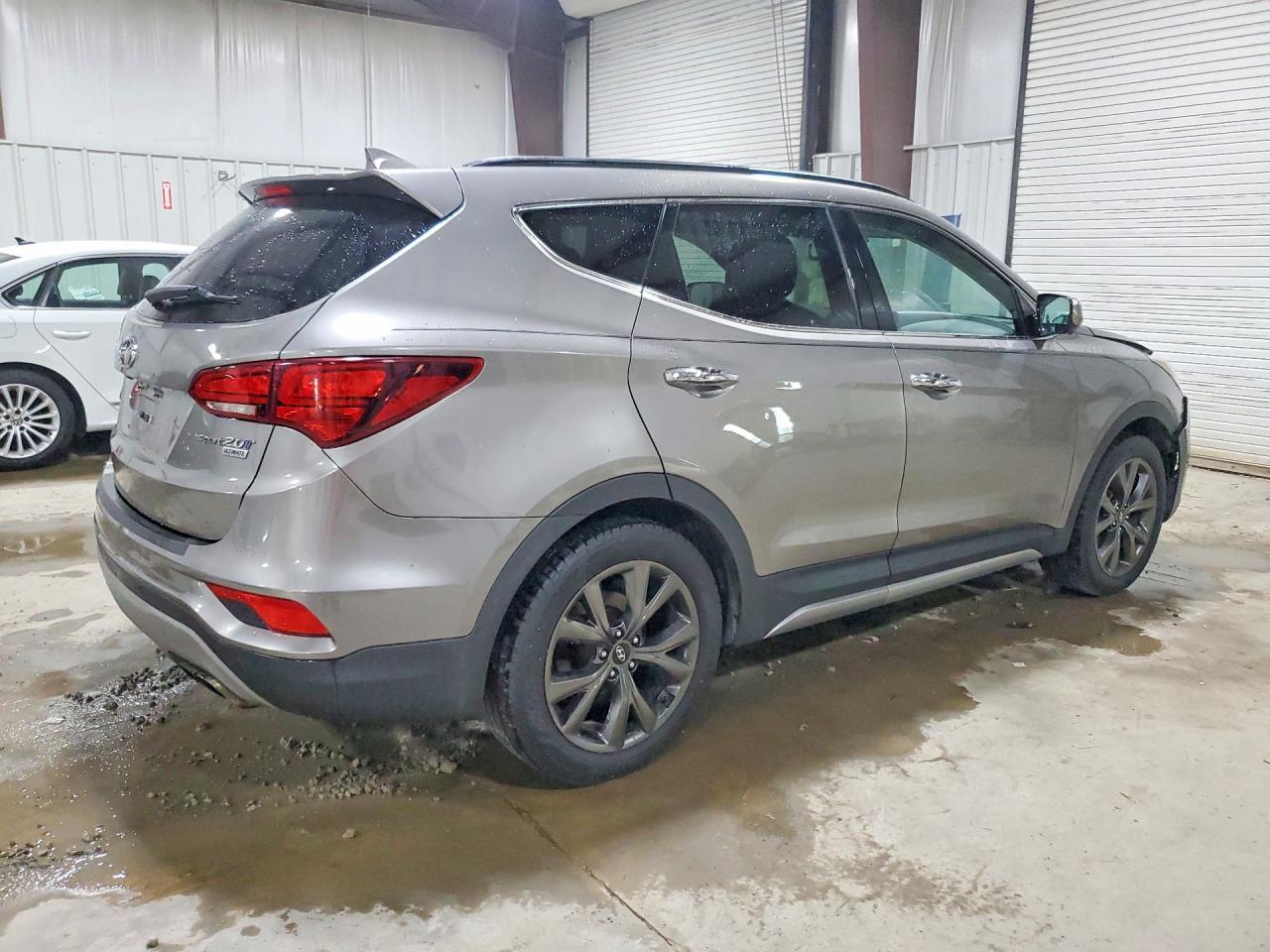 2018 Hyundai Santa Fe Sport 2.0T Ultimate - Фото 3