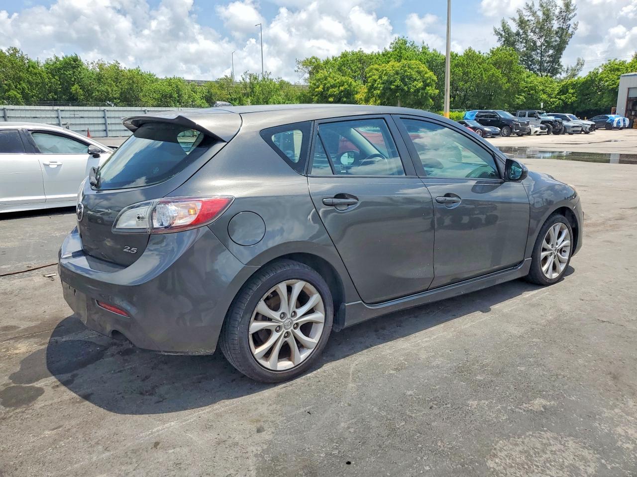2011 Mazda 3 S - Фото 3
