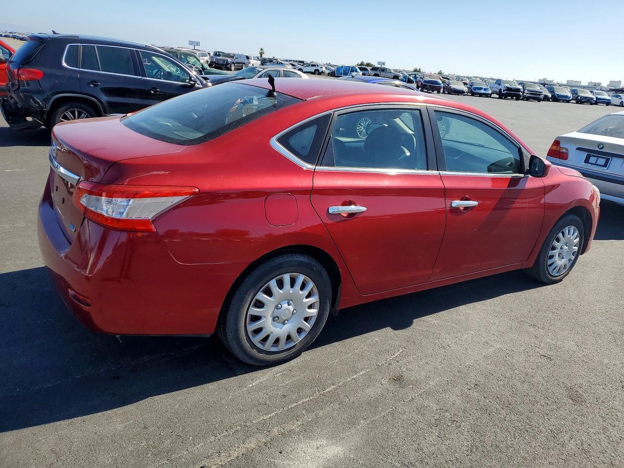 2014 Nissan Sentra S - Фото 3