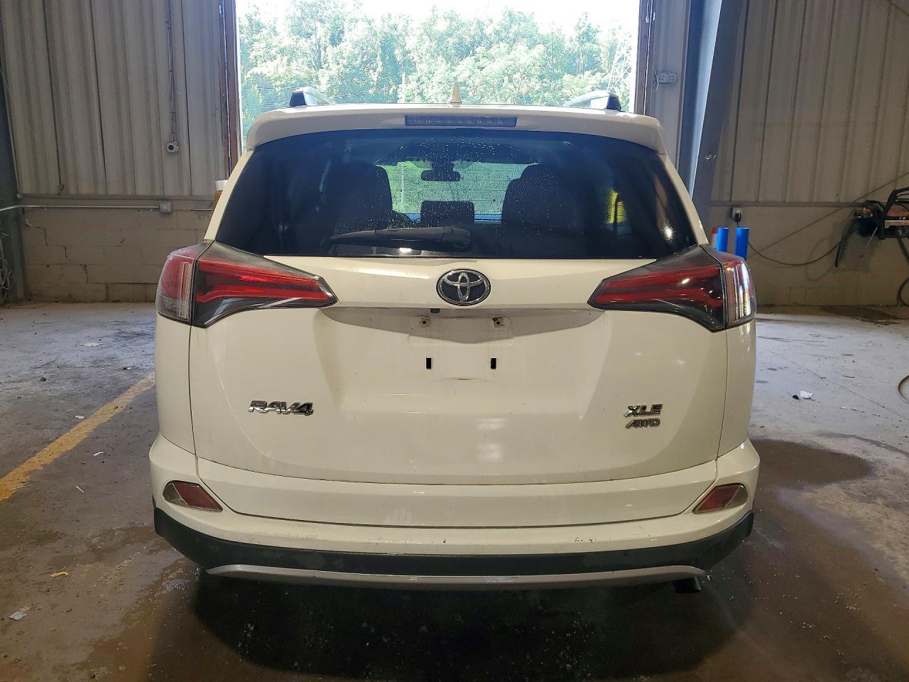 2017 Toyota Rav4 Xle - Фото 6