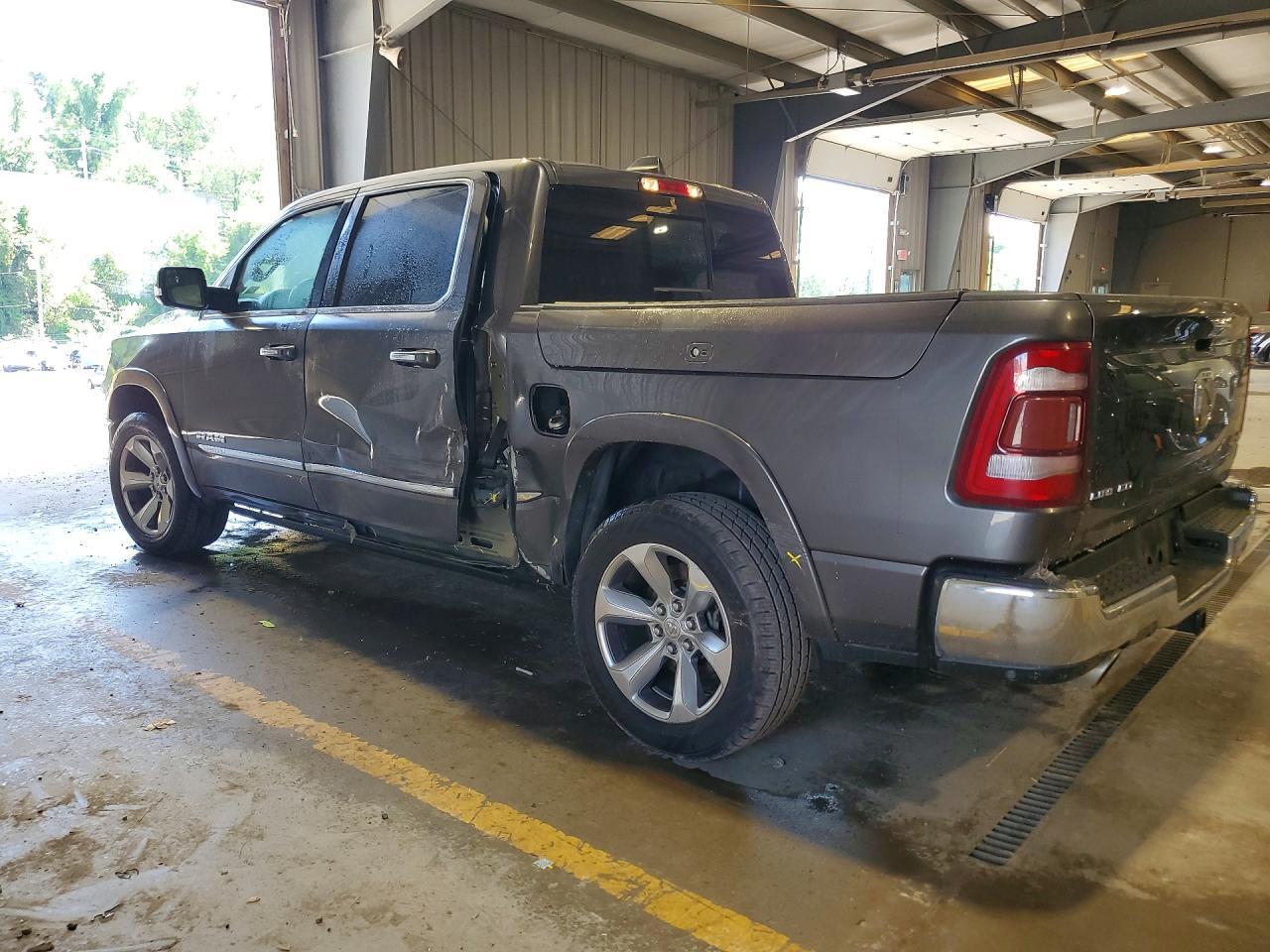 2019 Ram 1500 Limited - Фото 2