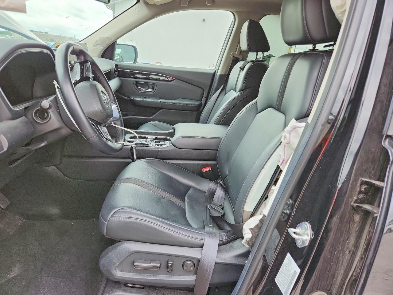 2024 Honda Pilot Touring - Image 7