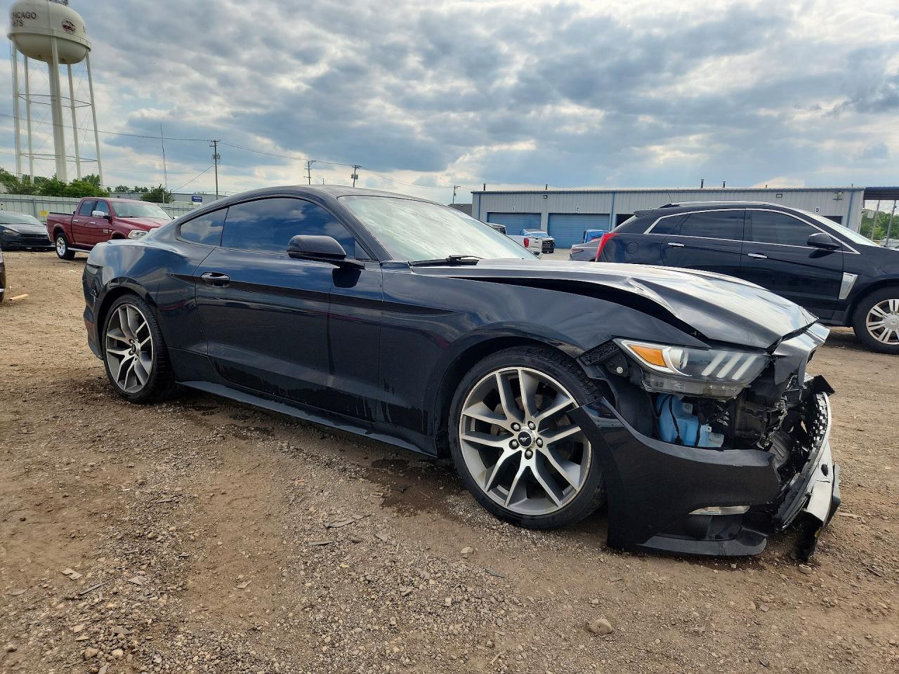 2016 Ford Mustang - Image 4