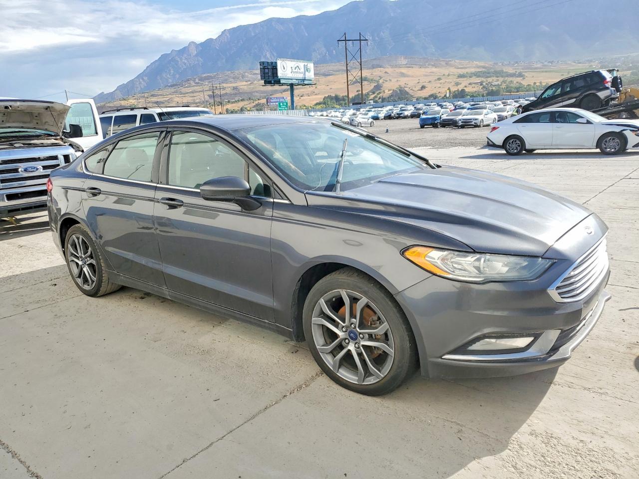 2017 Ford Fusion Se - Фото 4