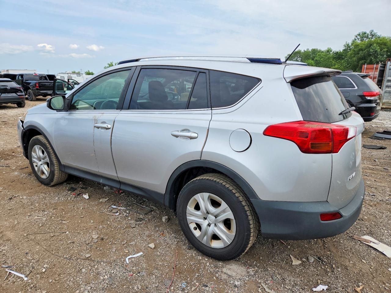 2014 Toyota Rav4 Le - Фото 2