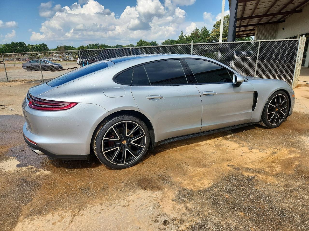 2020 Porsche Panamera Base - Фото 3
