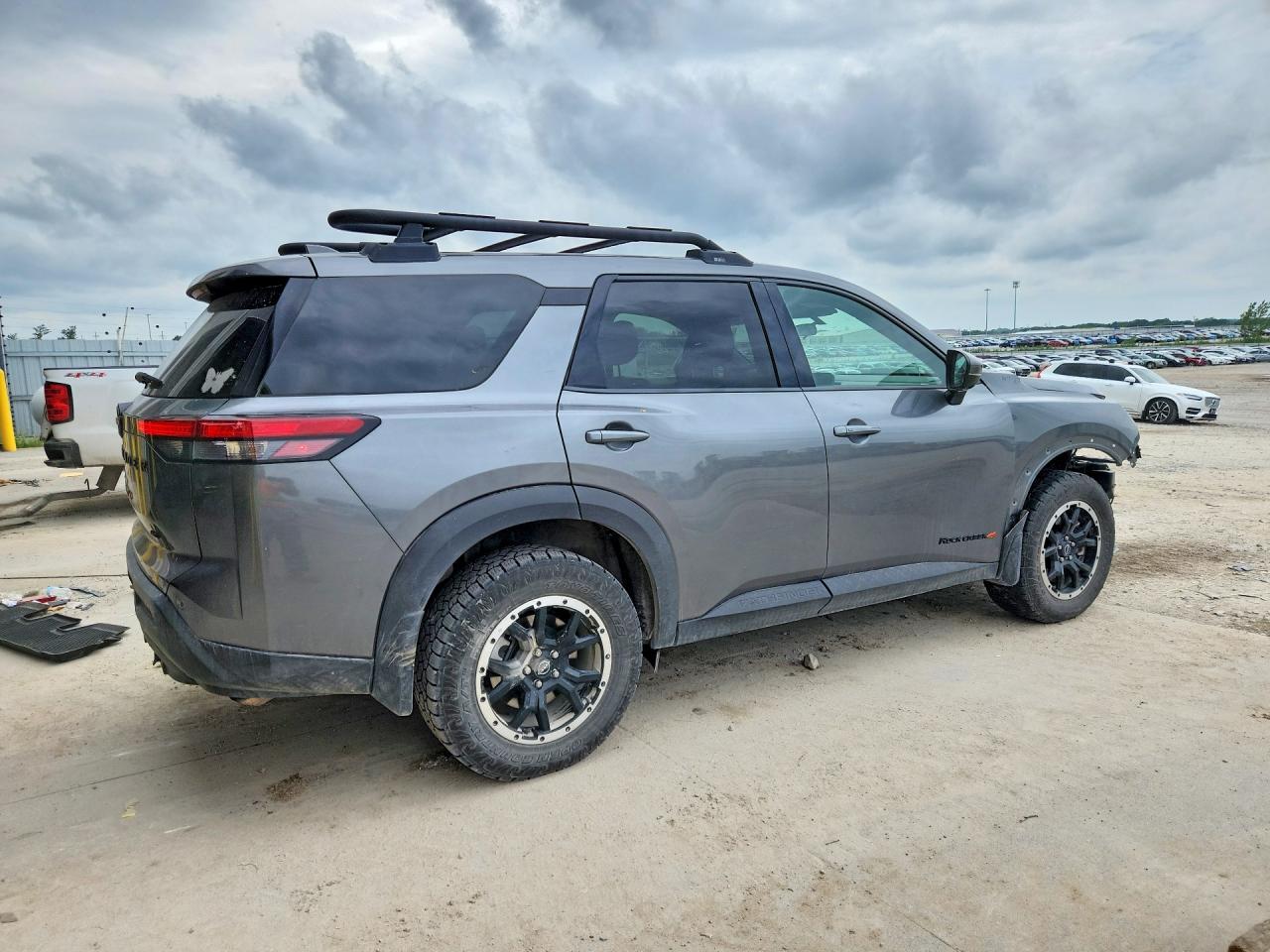 2025 Nissan Pathfinder Rock Creek - Image 3