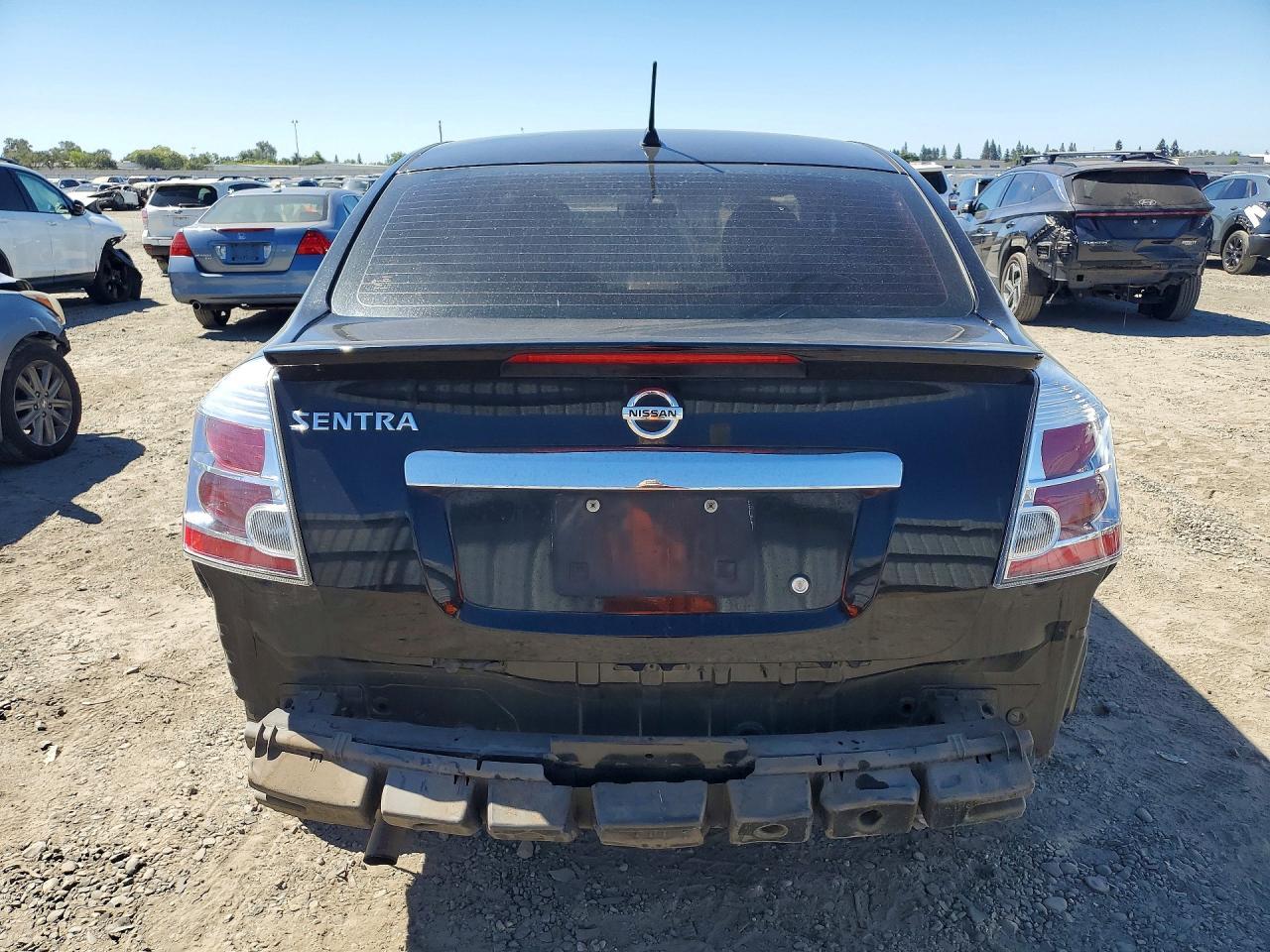 2012 Nissan Sentra 2.0 - Фото 6