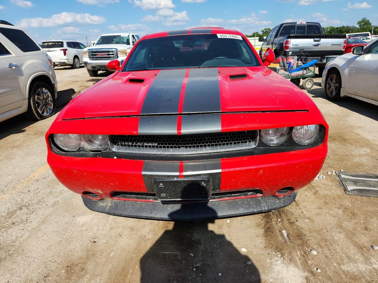 2014 Dodge Challenger Sxt - Image 5