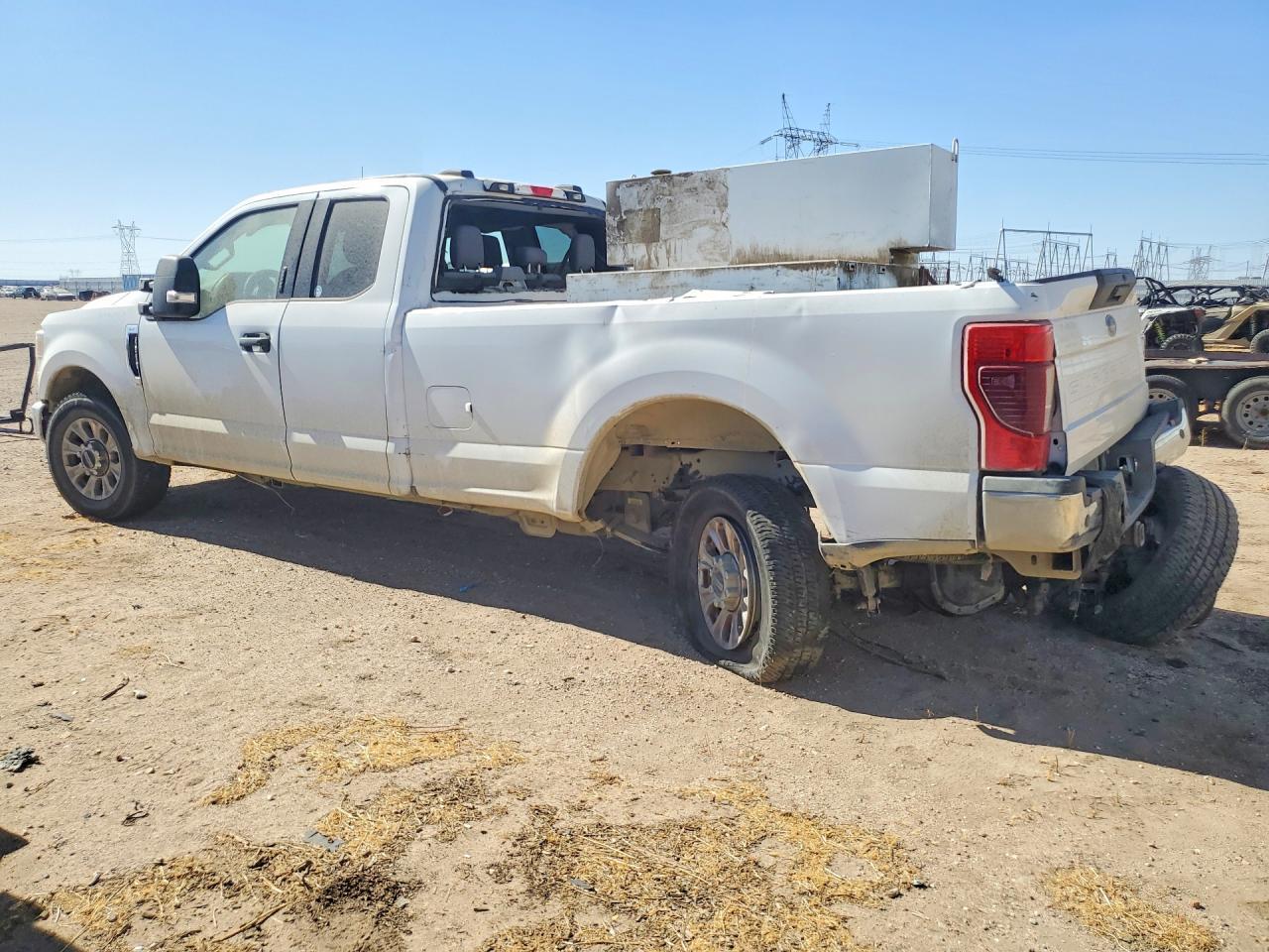 2020 Ford F250 Super Duty - Фото 2