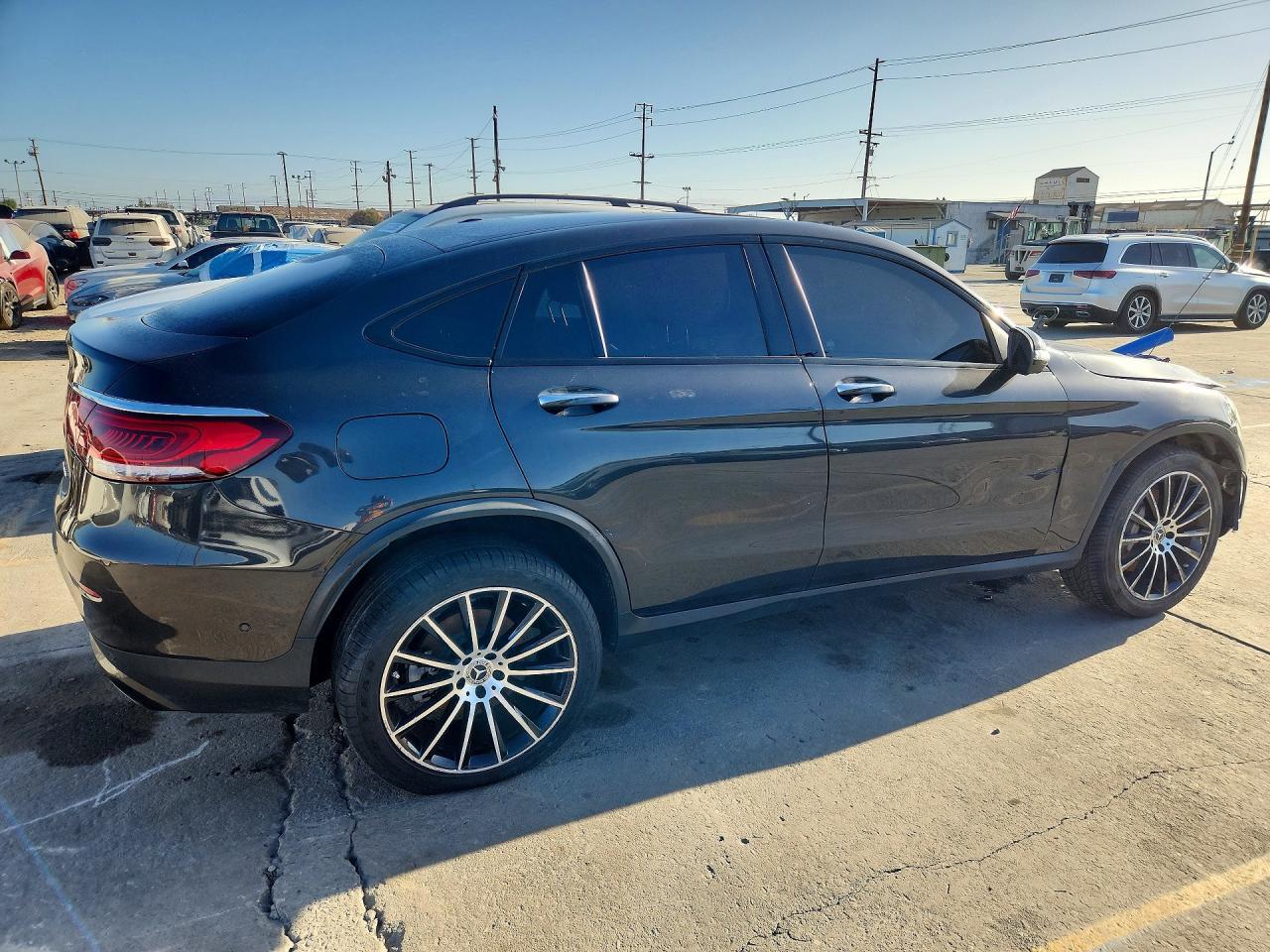 2023 Mercedes-Benz Glc Coupe 300 4Matic - Image 3