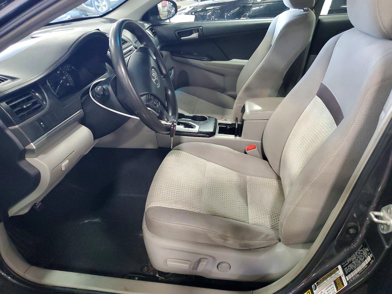 2013 Toyota Camry Le - Image 7