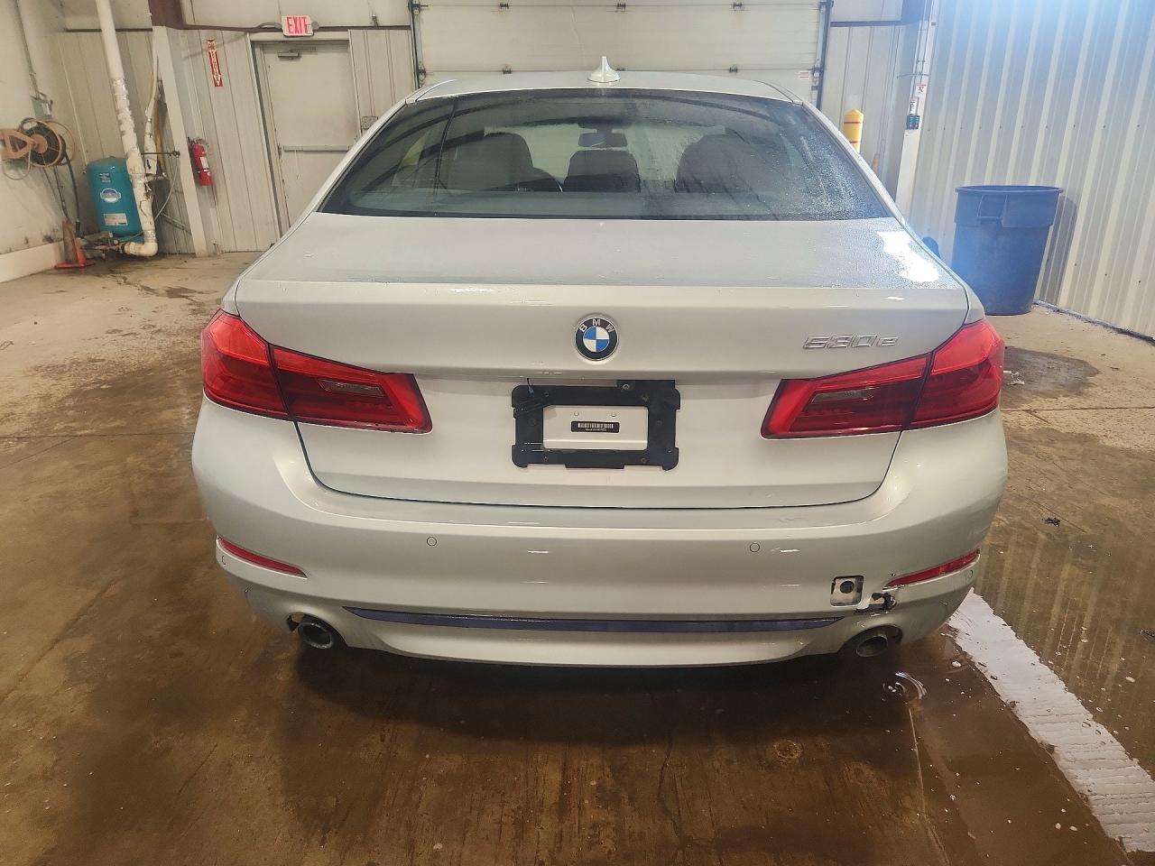2019 BMW 530Xe - Фото 6
