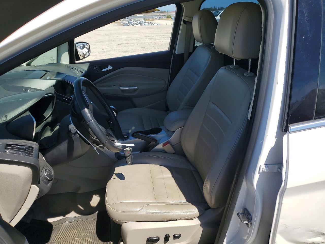 2015 Ford C-Max Premium Sel - Image 7