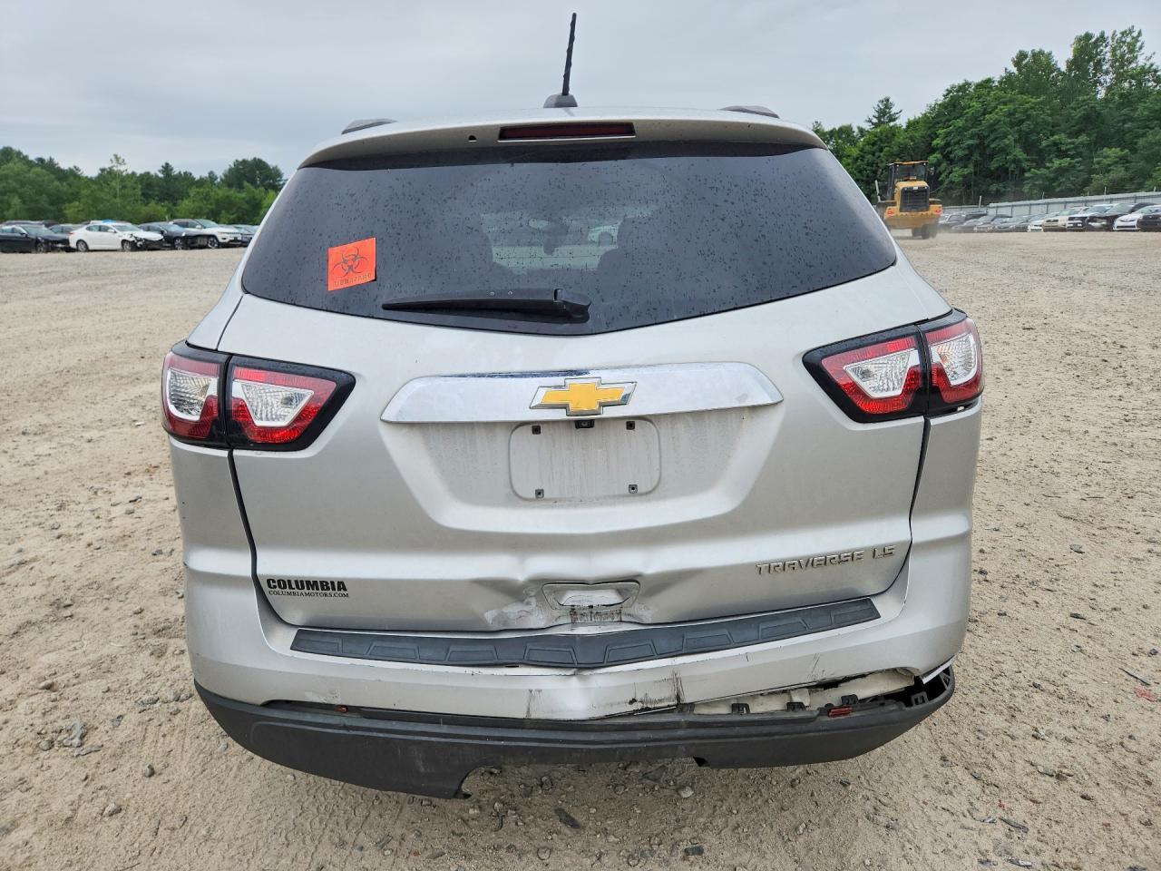 2016 Chevrolet Traverse Ls - Image 6