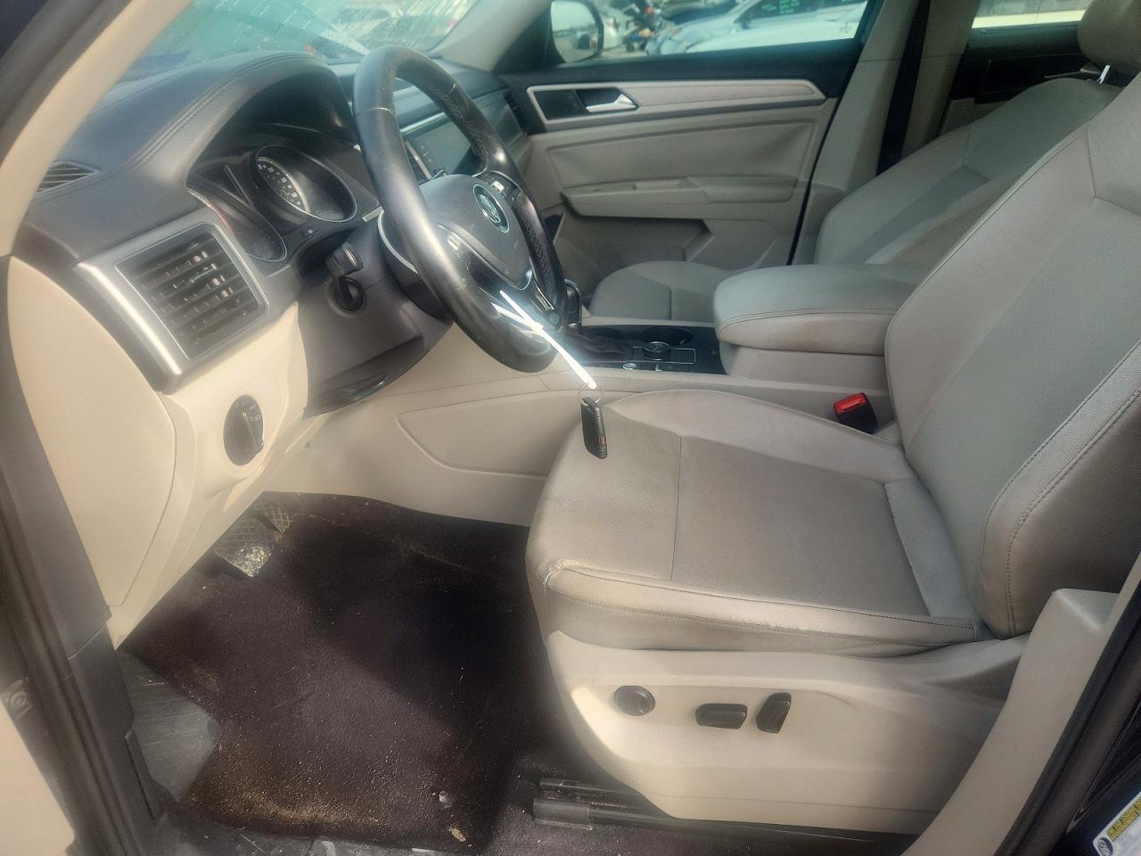 2018 Volkswagen Atlas Se - Image 7