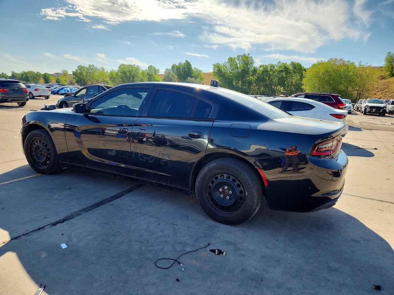 2015 Dodge Charger Police - Image 2