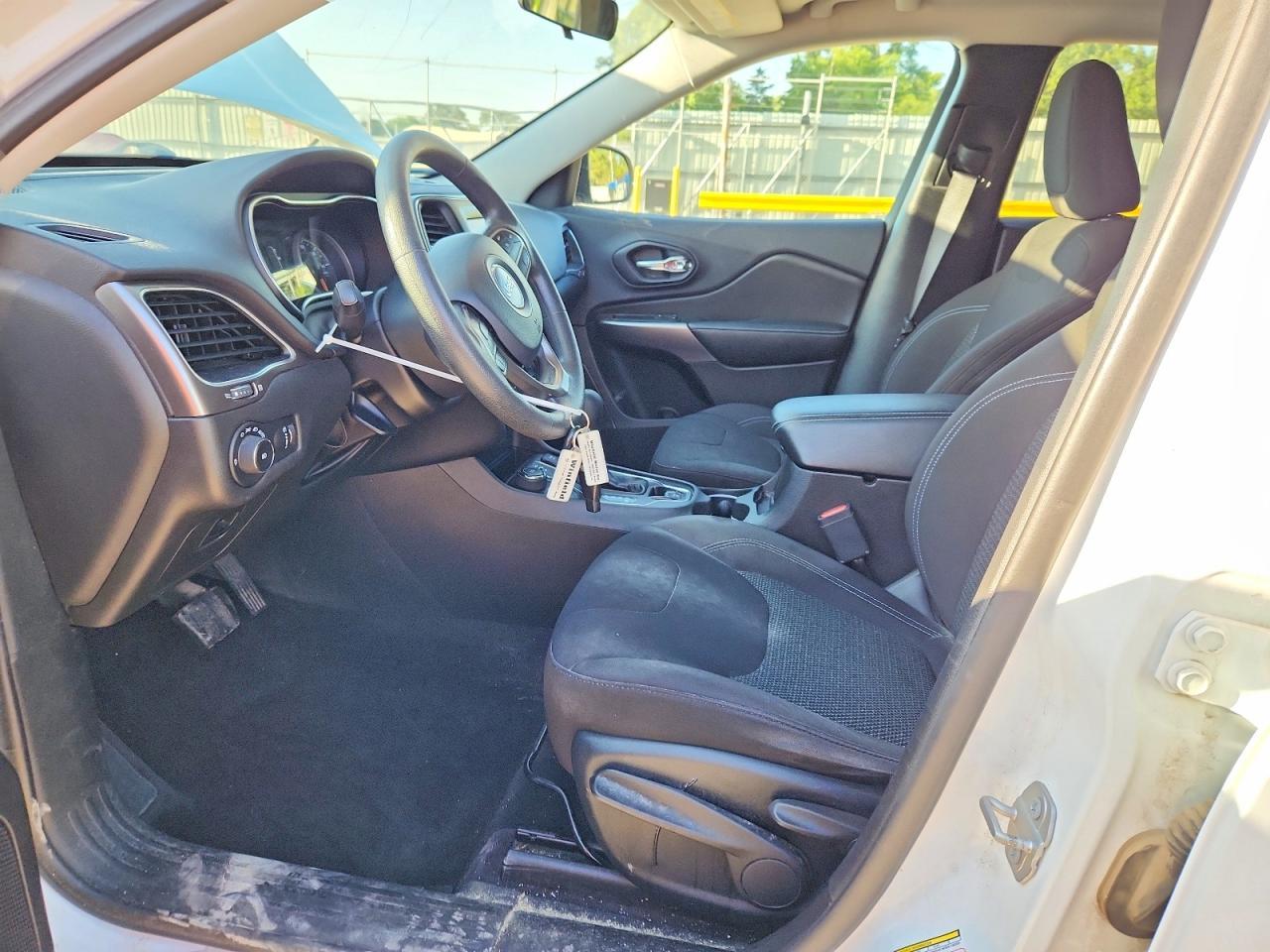 2019 Jeep Cherokee Latitude - Фото 7