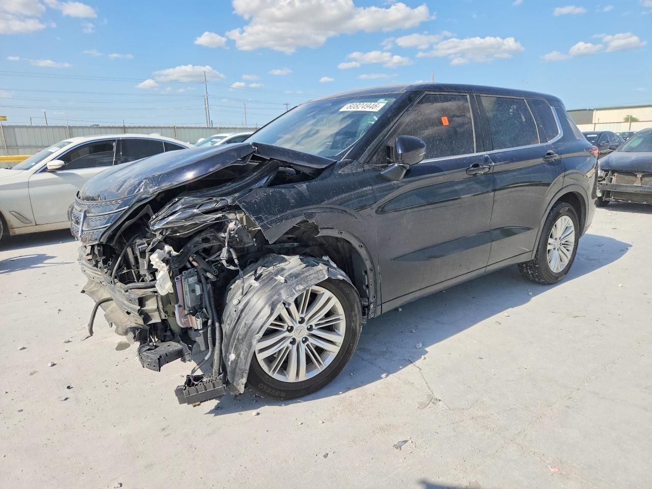 2022 Mitsubishi Outlander Es