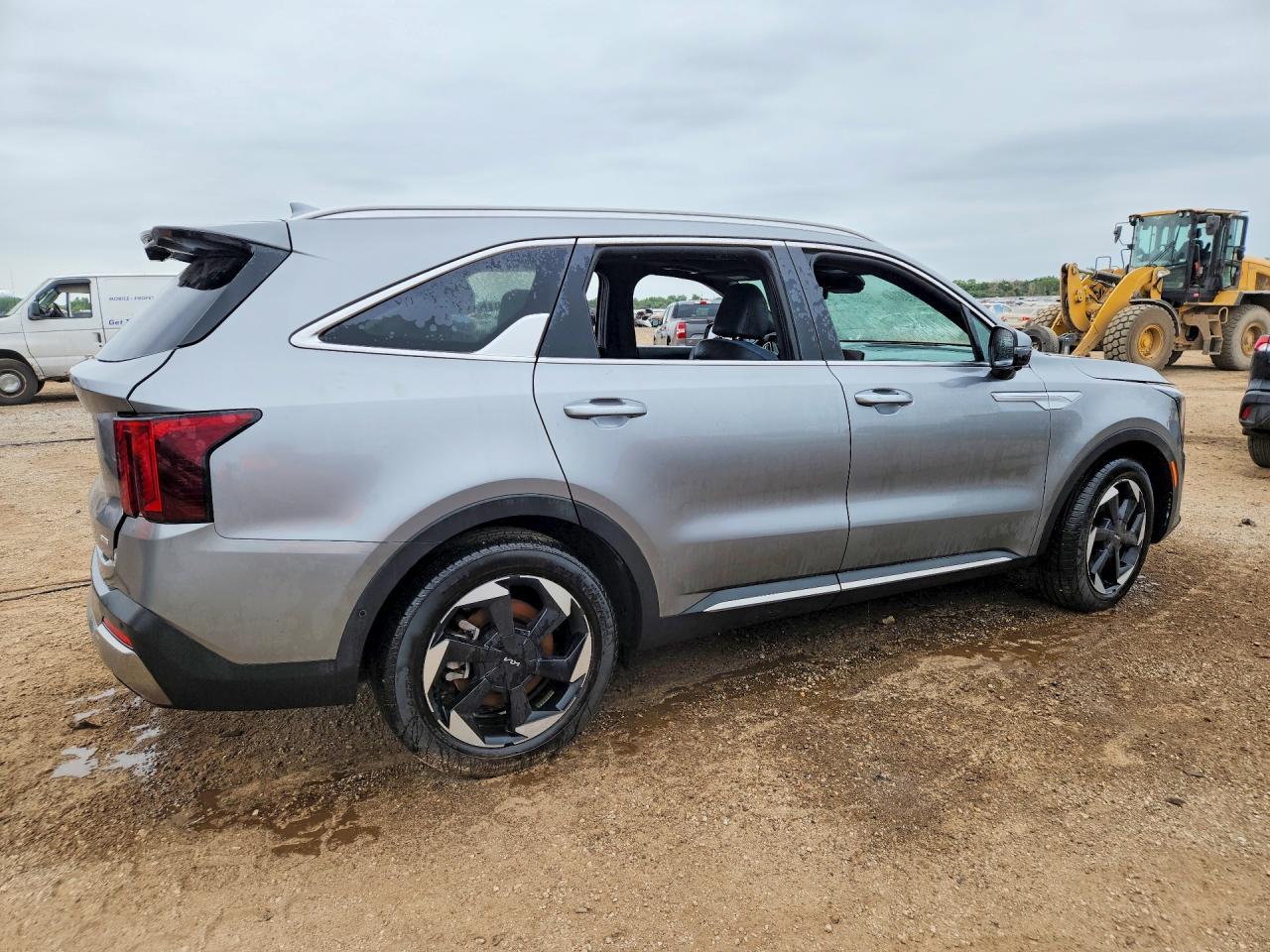 2025 Kia Sorento Sxp - Фото 3