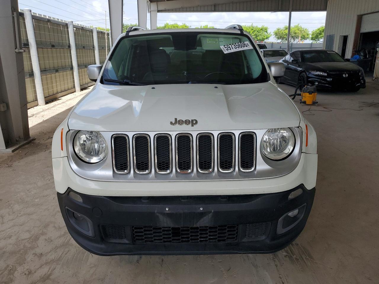 2015 Jeep Renegade Limited - Фото 5
