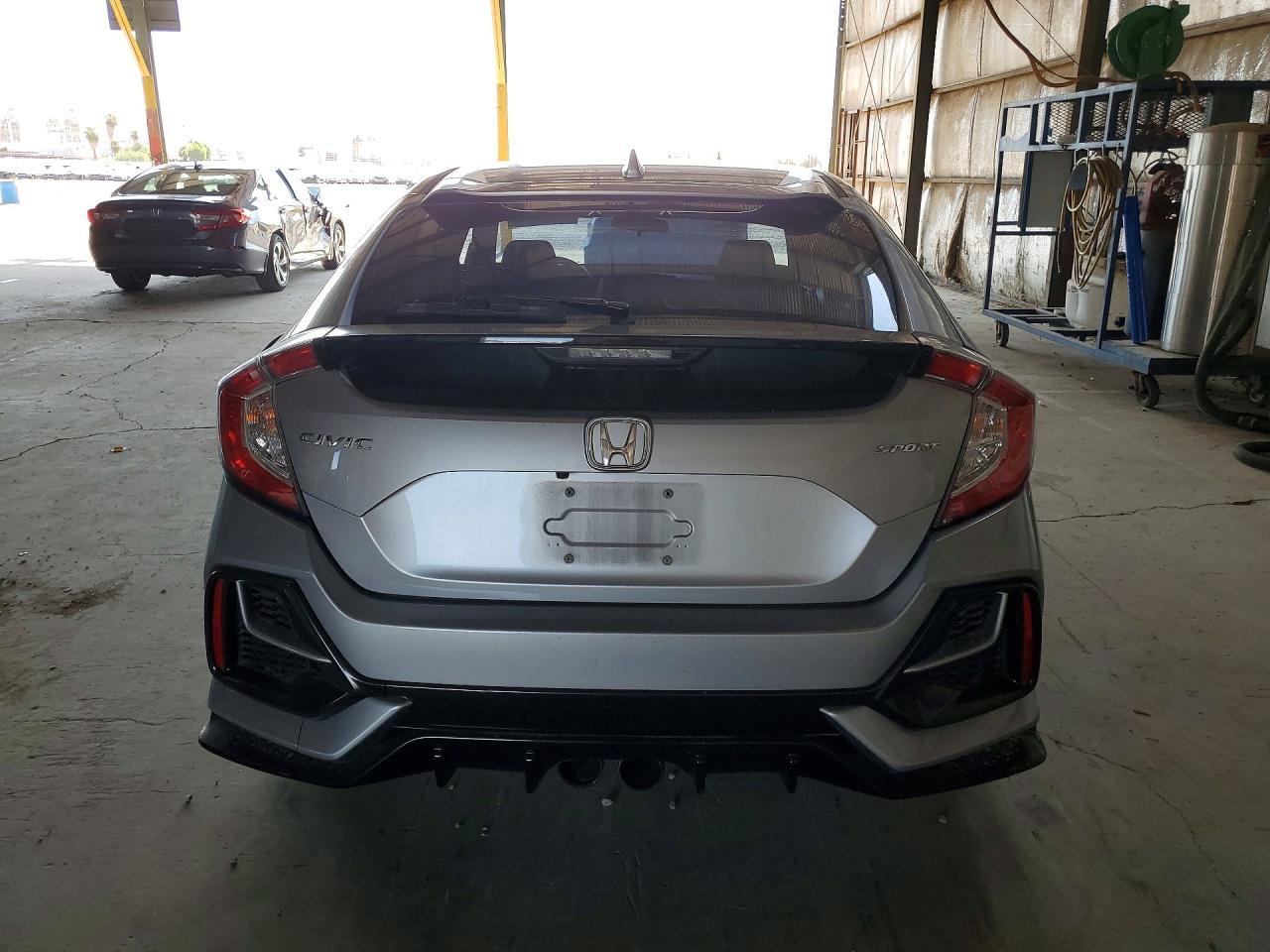 2021 Honda Civic Sport - Image 6