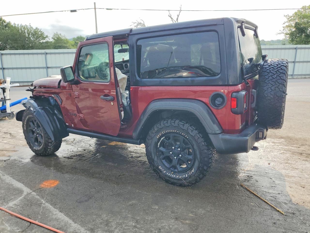 2021 Jeep Wrangler Sport - Фото 2