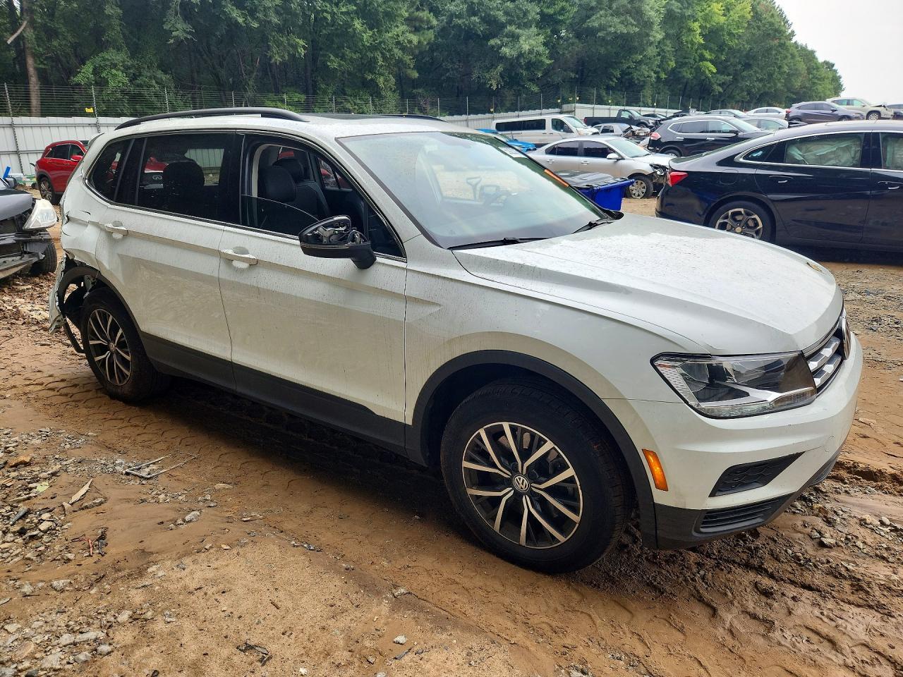 2019 Volkswagen Tiguan Se - Фото 4