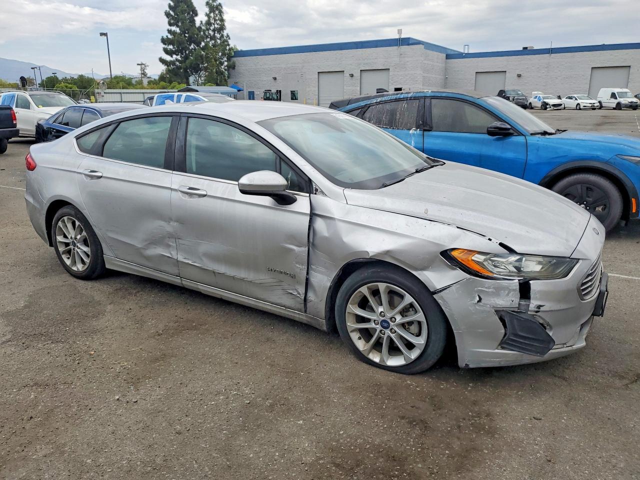 2019 Ford Fusion Se - Фото 4
