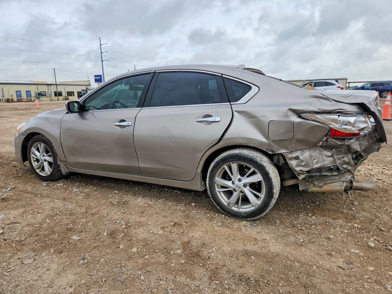2015 Nissan Altima 2.5 Sv - Фото 2