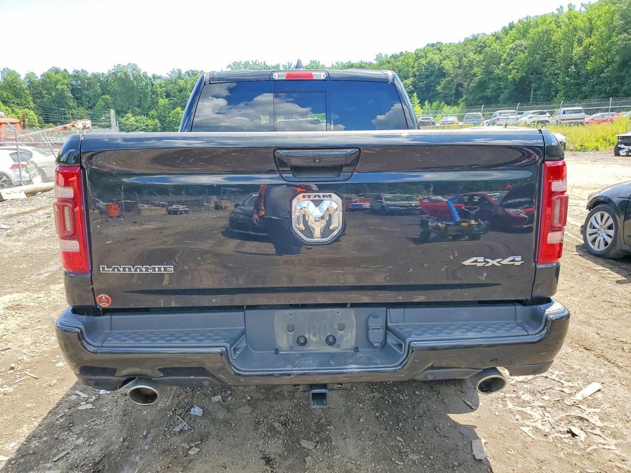 2023 Ram 1500 Laramie - Image 6