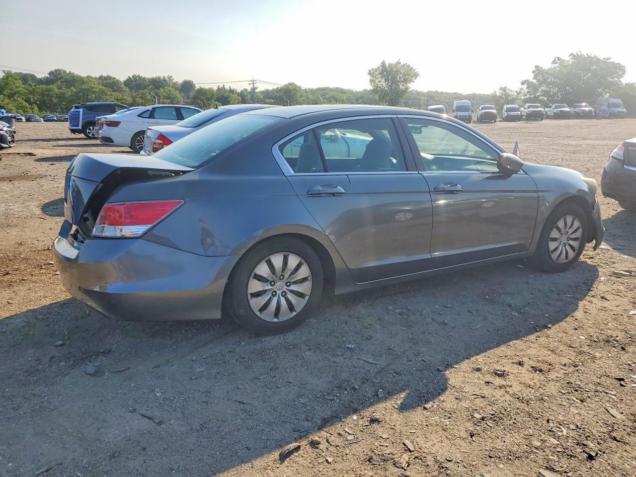 2010 Honda Accord Lx - Фото 3