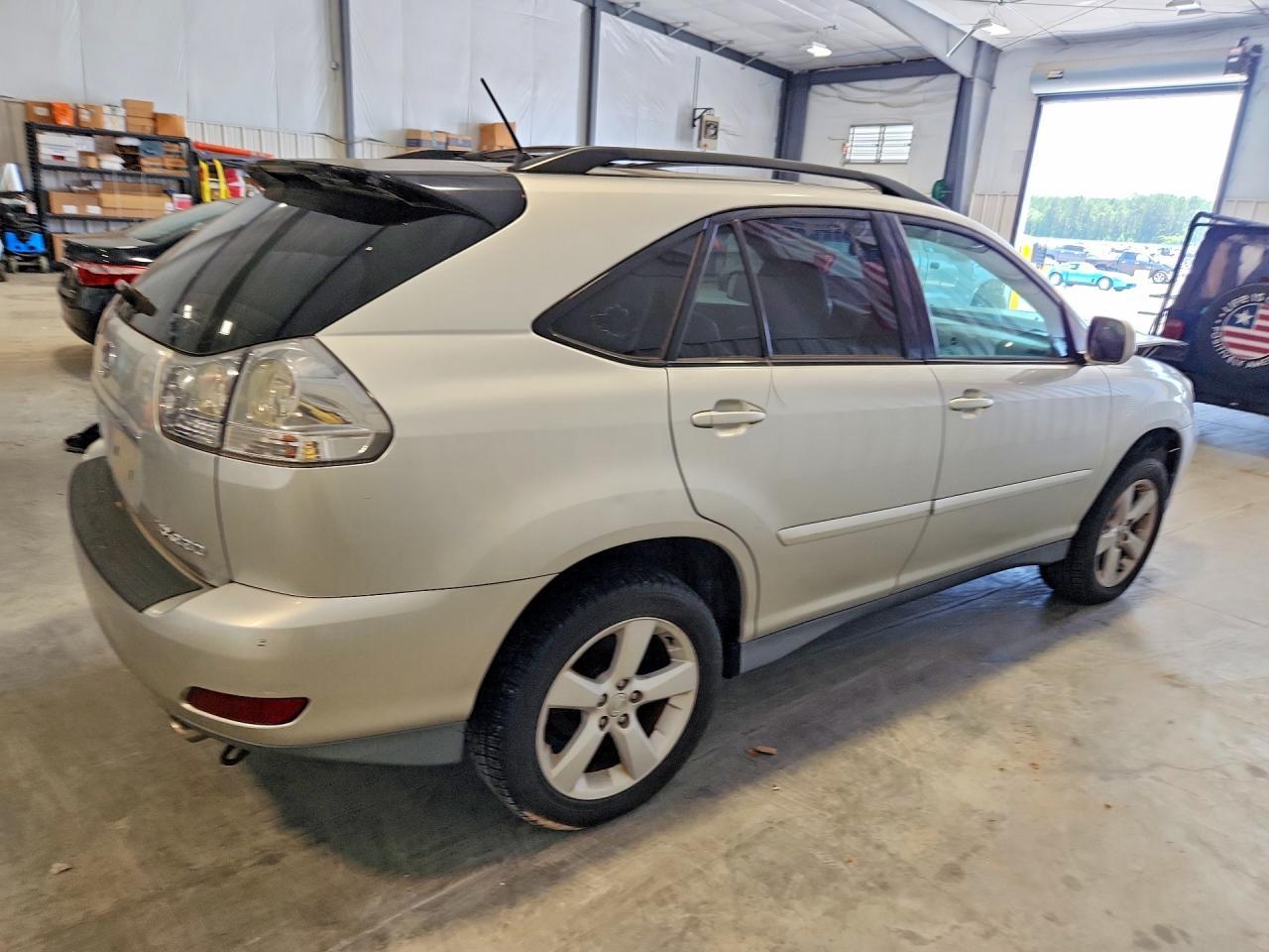 2005 Lexus Rx 330 - Image 3