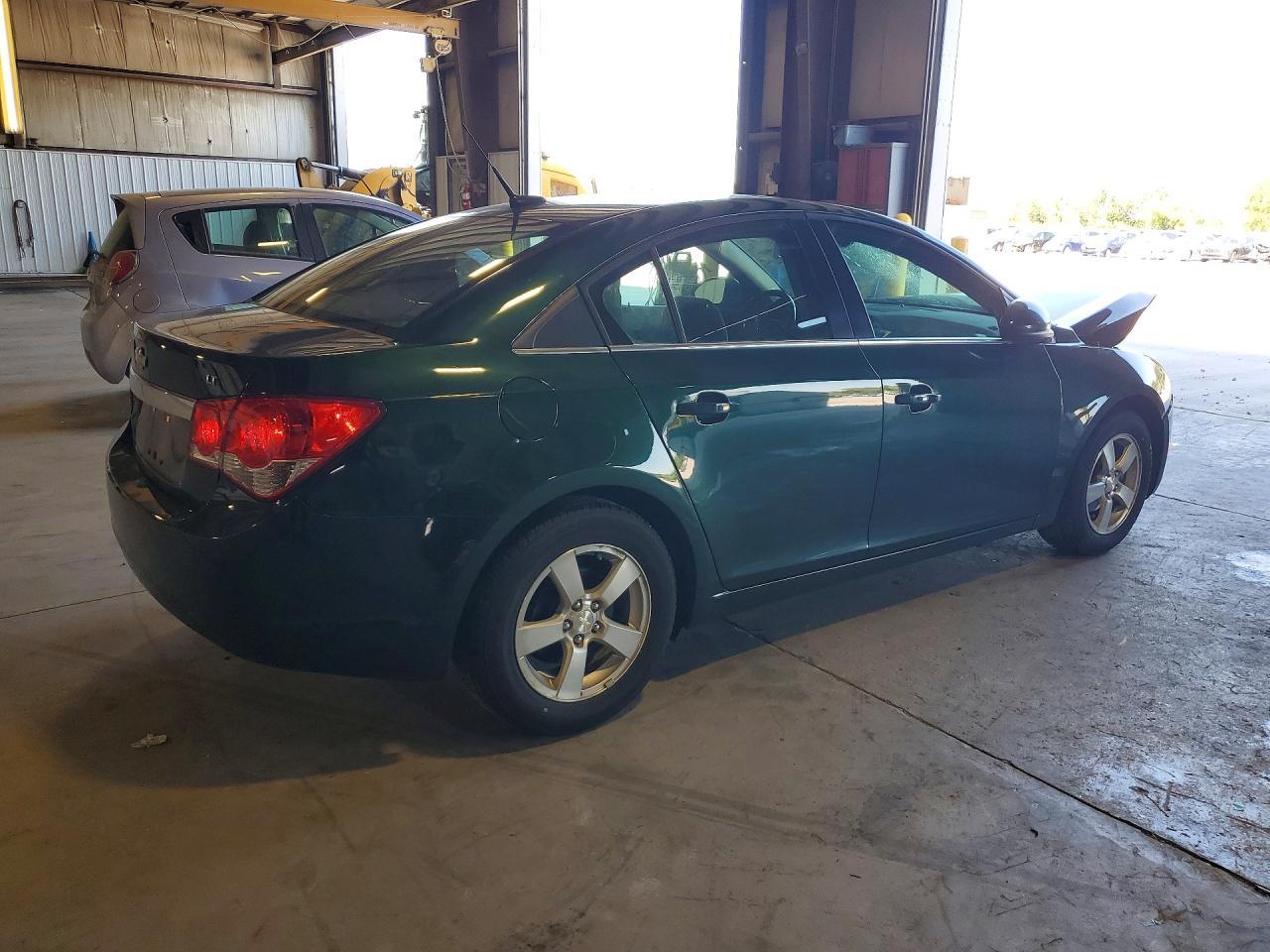 2014 Chevrolet Cruze Lt - Image 3