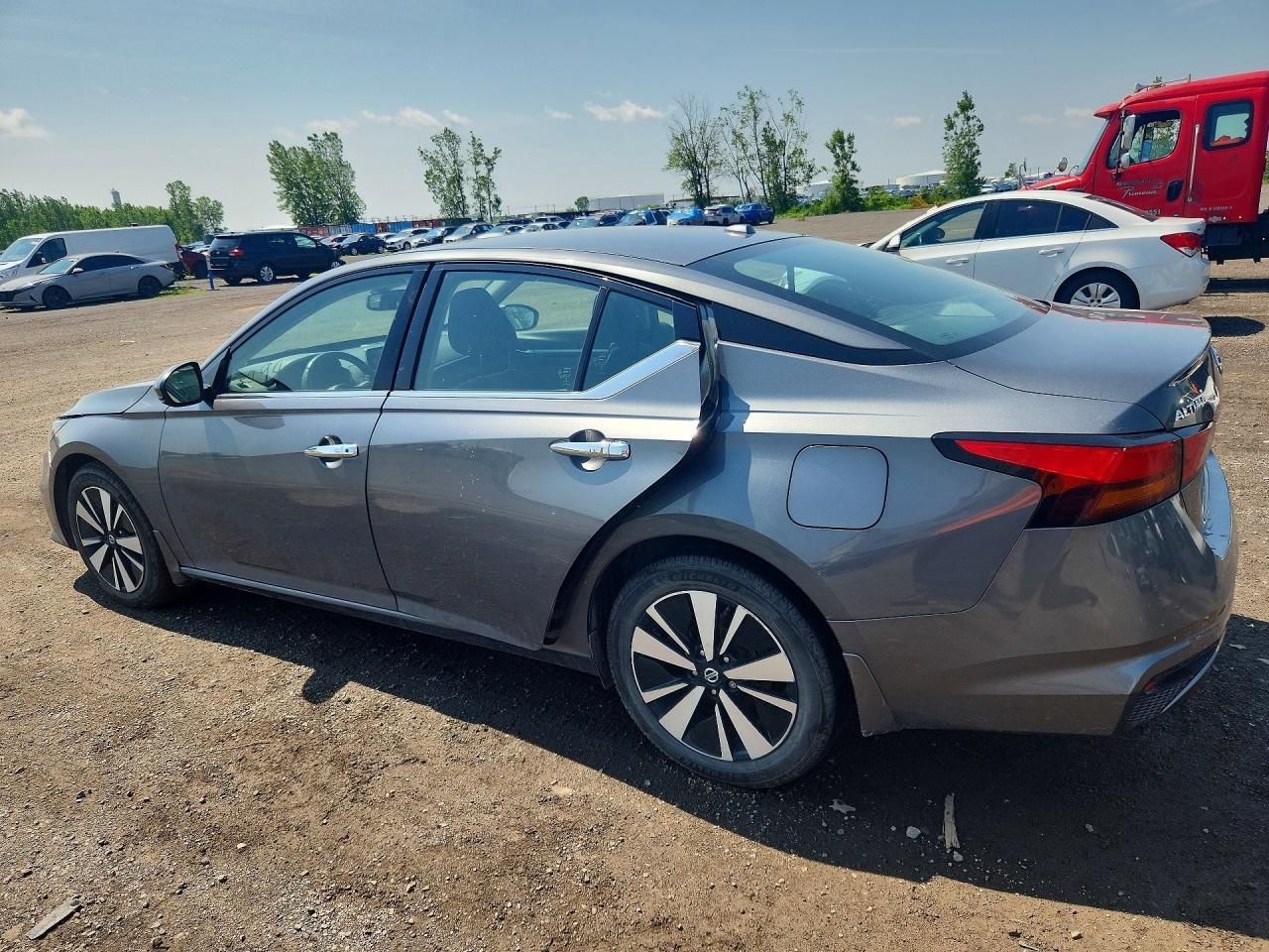 2019 Nissan Altima Sv - Фото 2