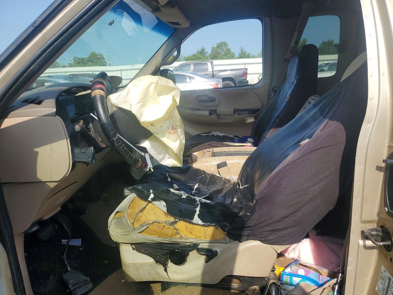 1999 Ford F150 - Фото 7