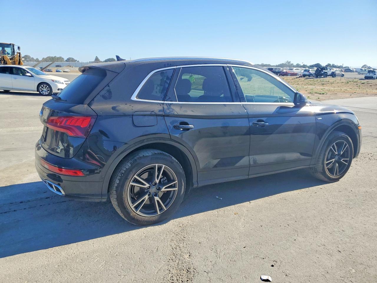2020 Audi Q5 E Prestige - Фото 3