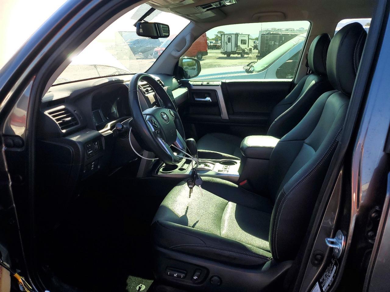 2019 Toyota 4Runner Sr5 Premium - Image 7