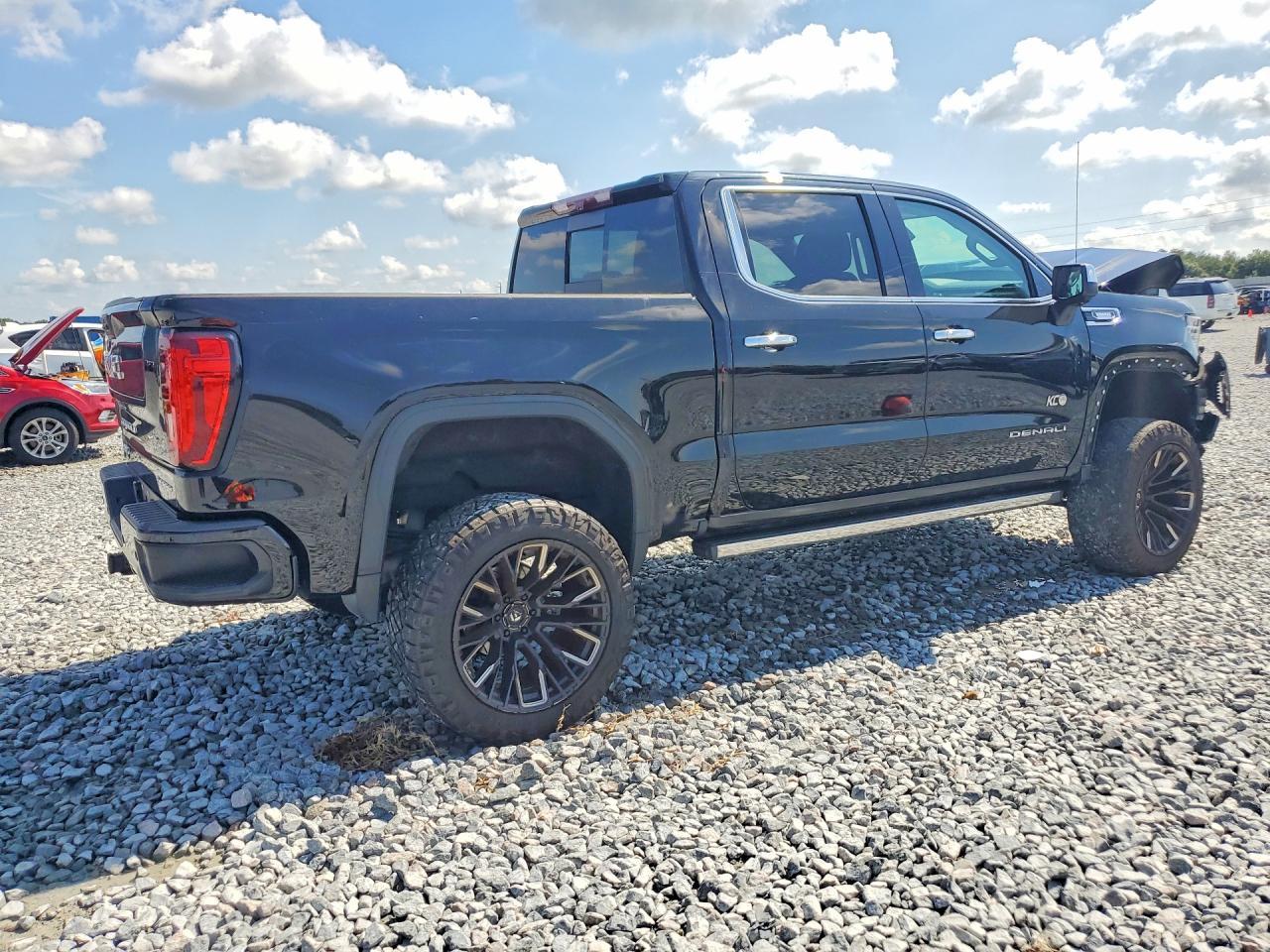 2023 GMC Sierra K1500 Denali - Фото 3