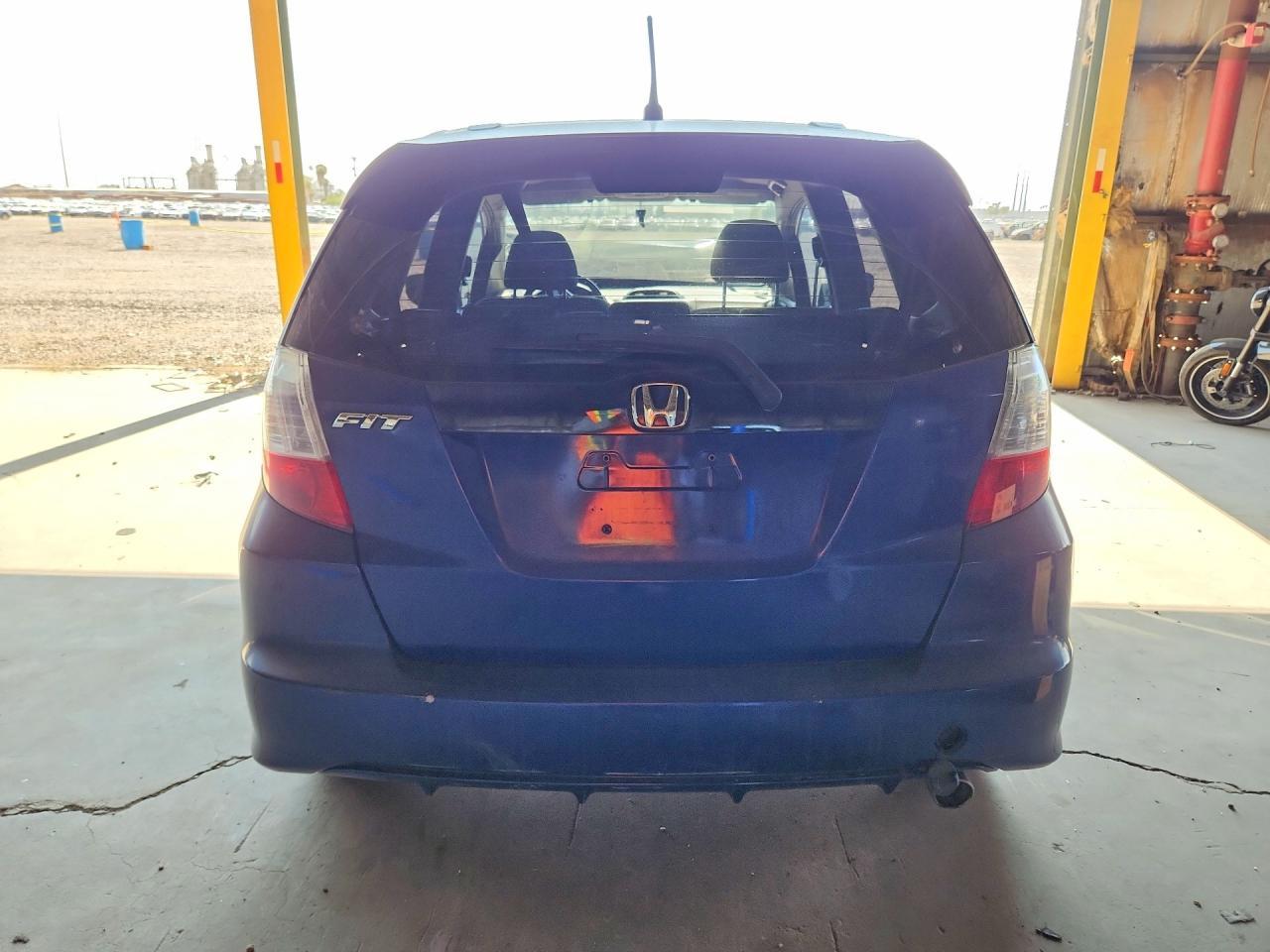 2011 Honda Fit Sport - Image 6