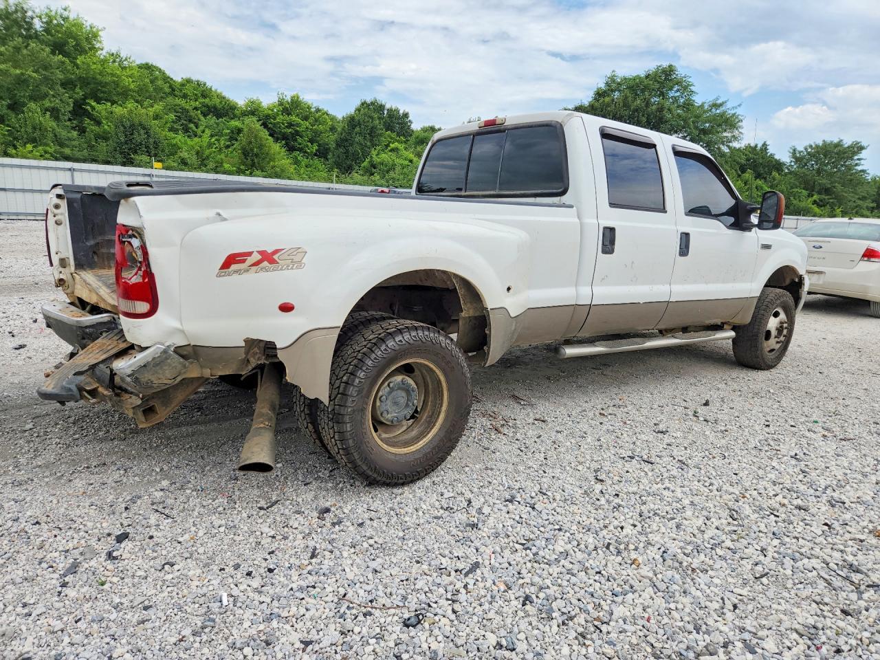 2005 Ford F350 Super Duty - Фото 3
