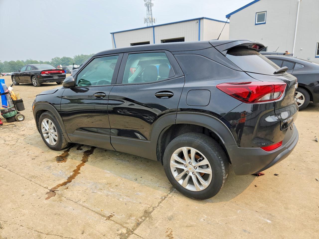 2023 Chevrolet Trailblazer Ls - Фото 2