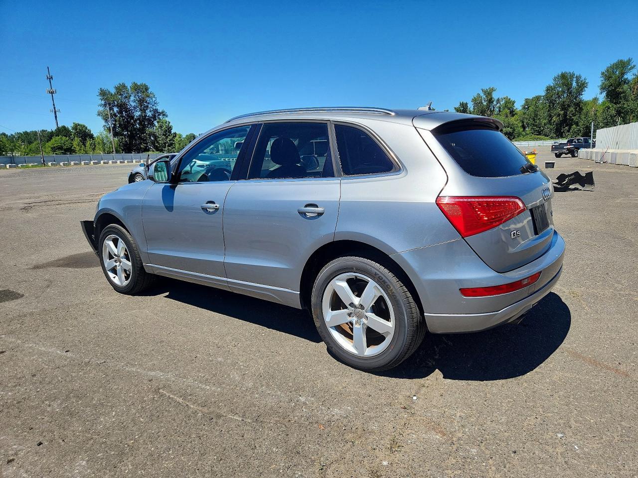2011 Audi Q5 Premium Plus - Фото 2