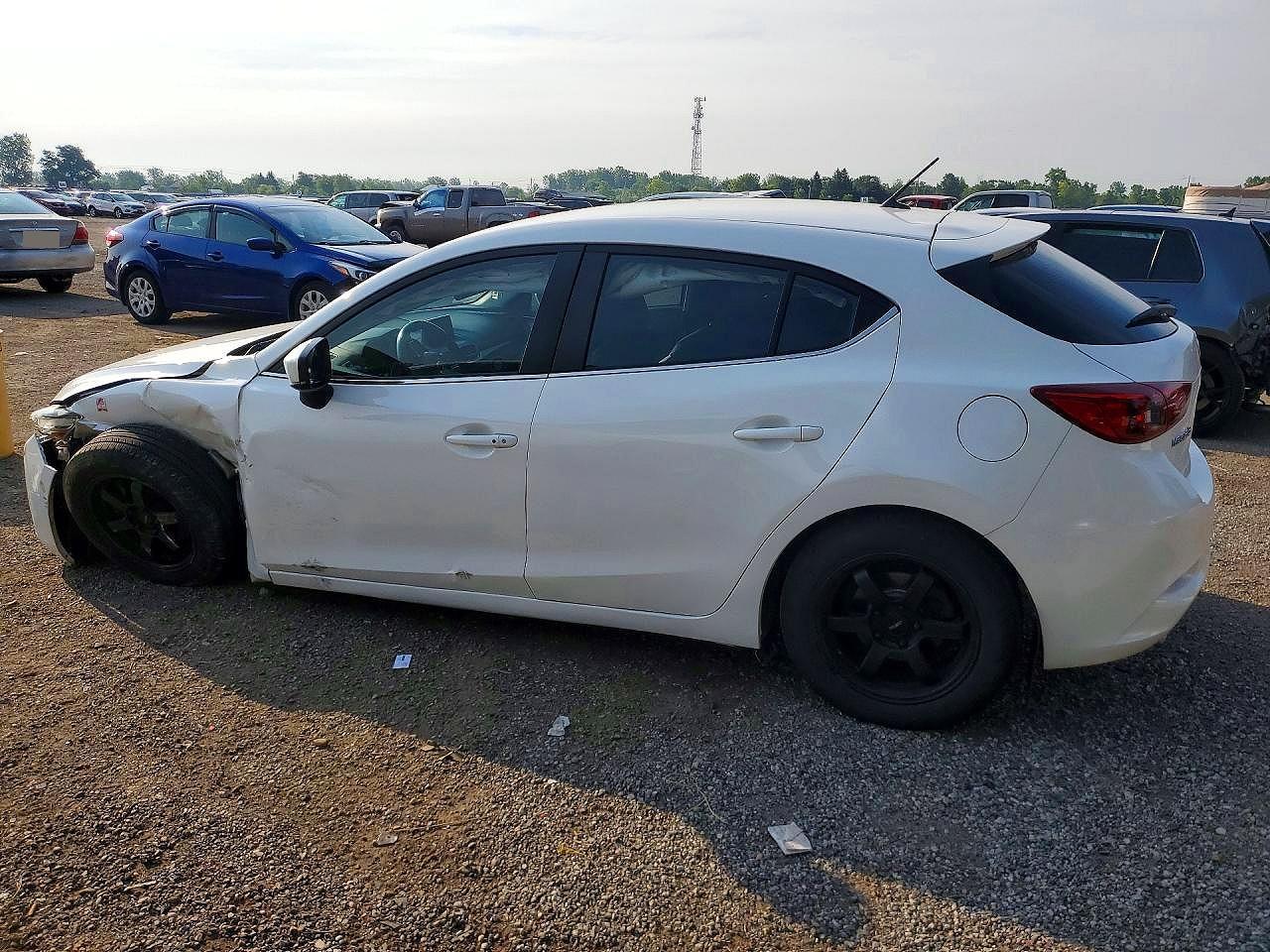 2018 Mazda 3 Touring - Фото 2