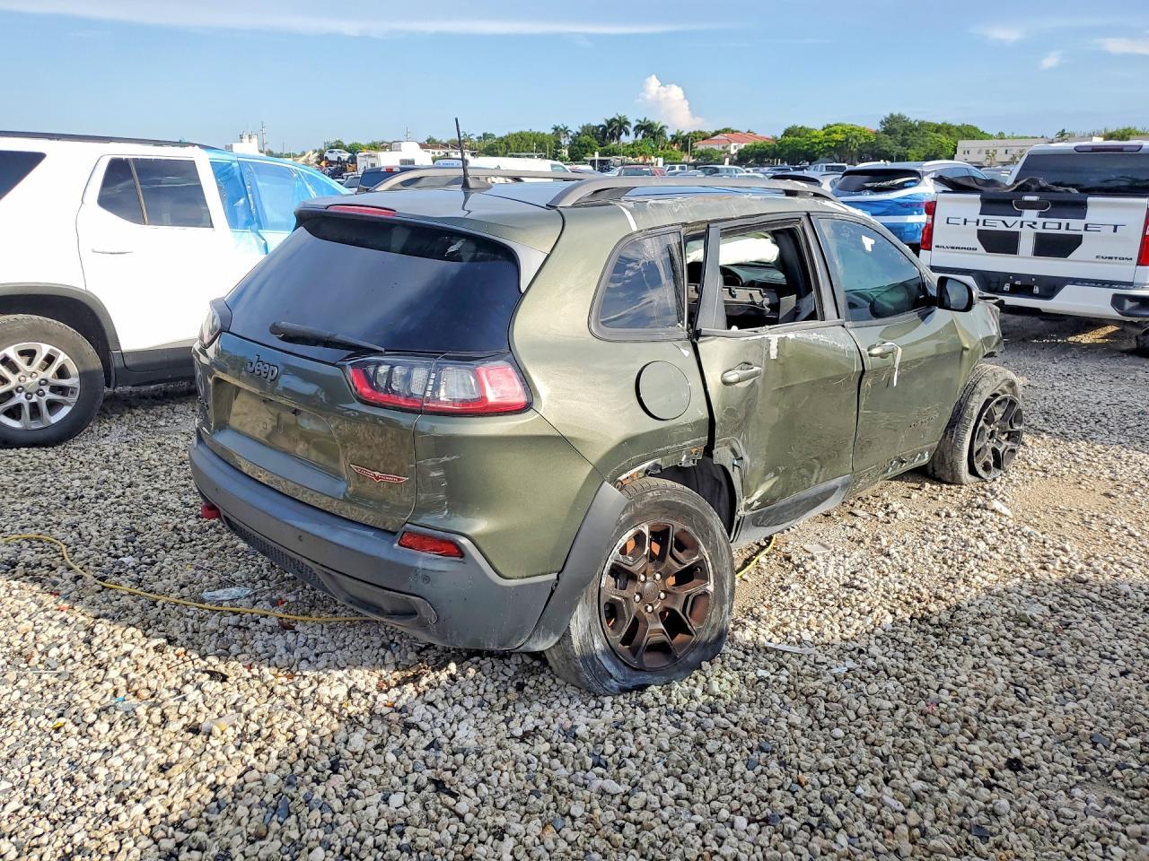 2019 Jeep Cherokee Trailhawk - Фото 3