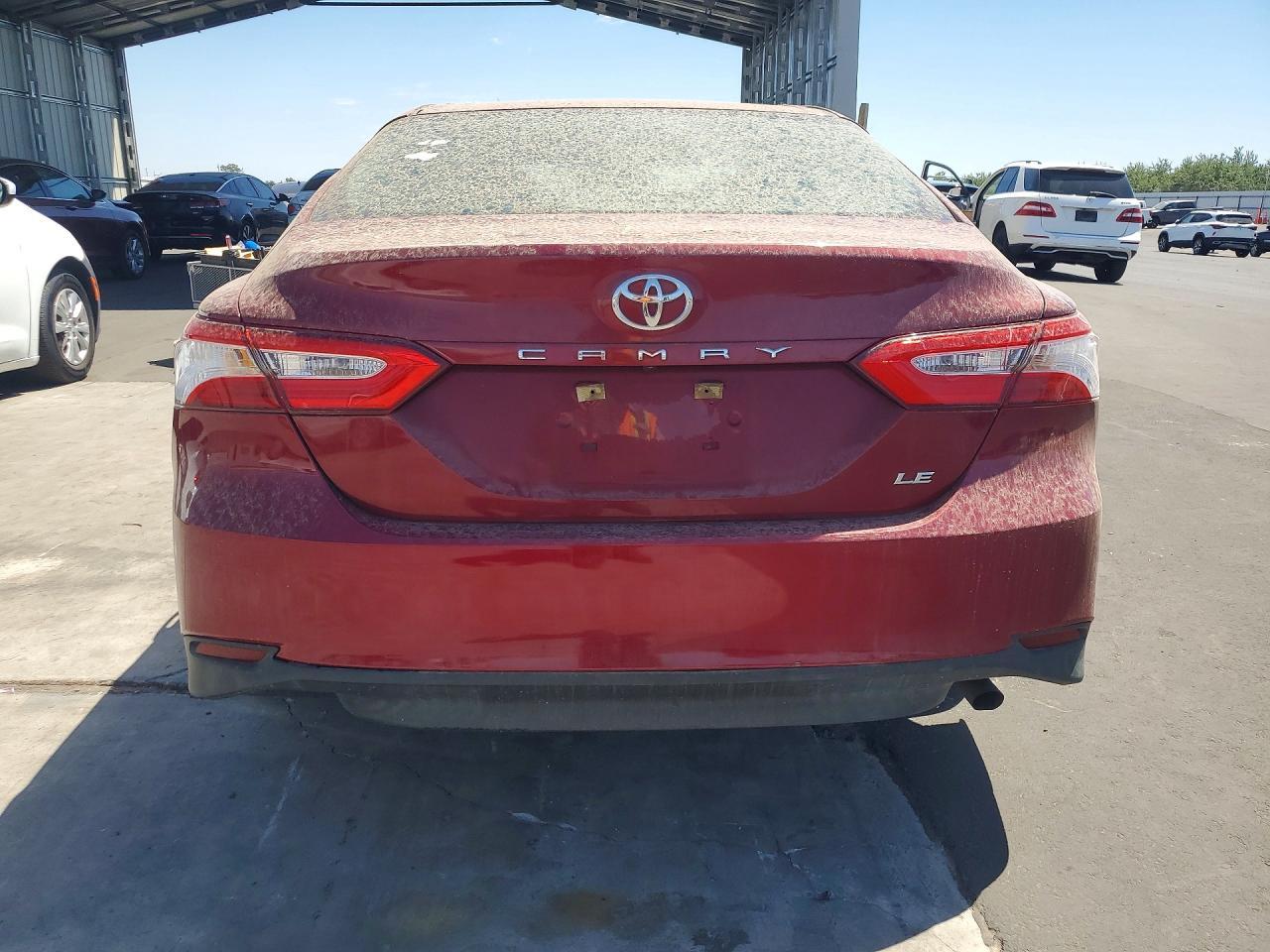 2018 Toyota Camry Le - Image 6