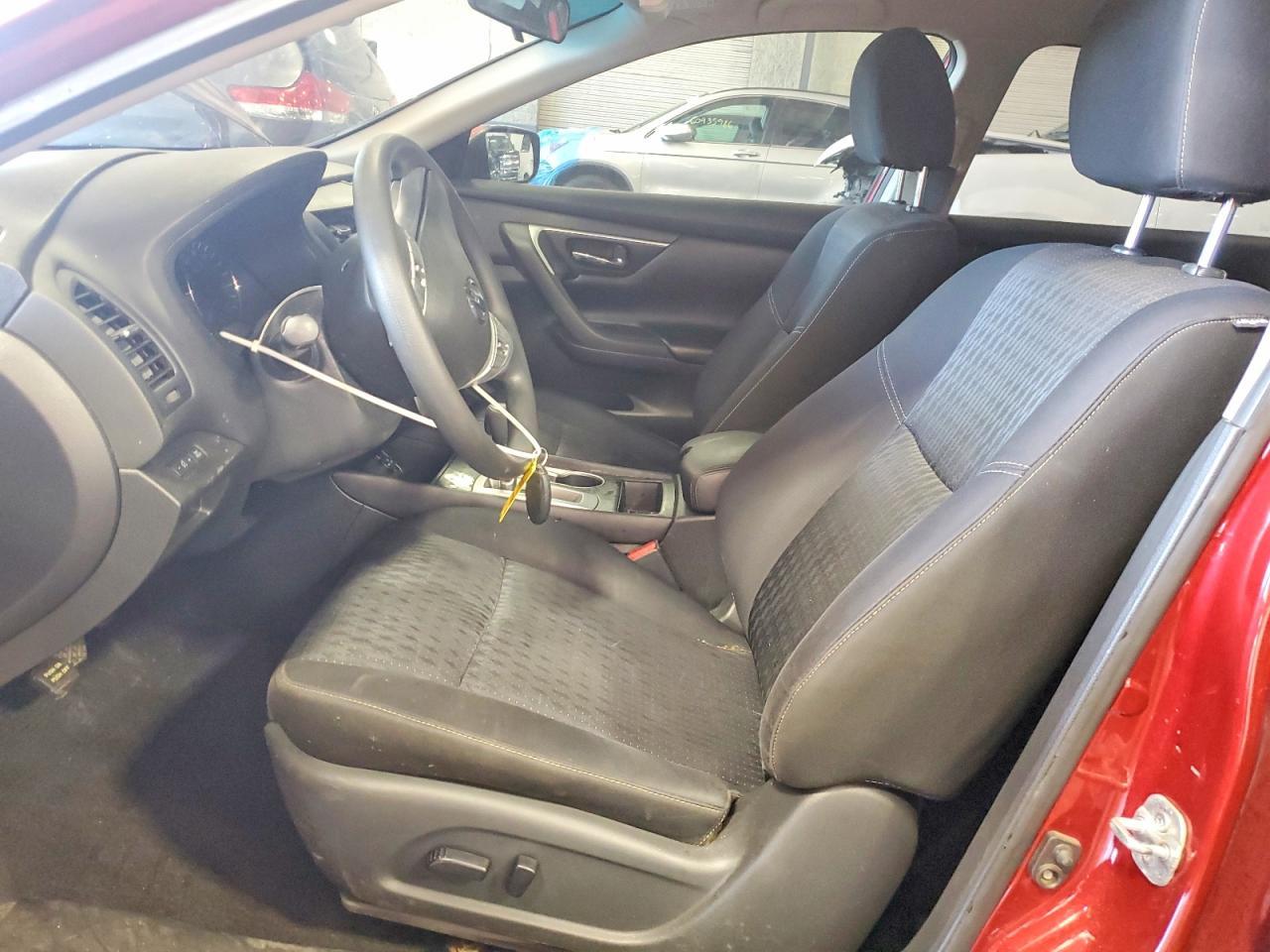 2016 Nissan Altima 2.5 S - Фото 7