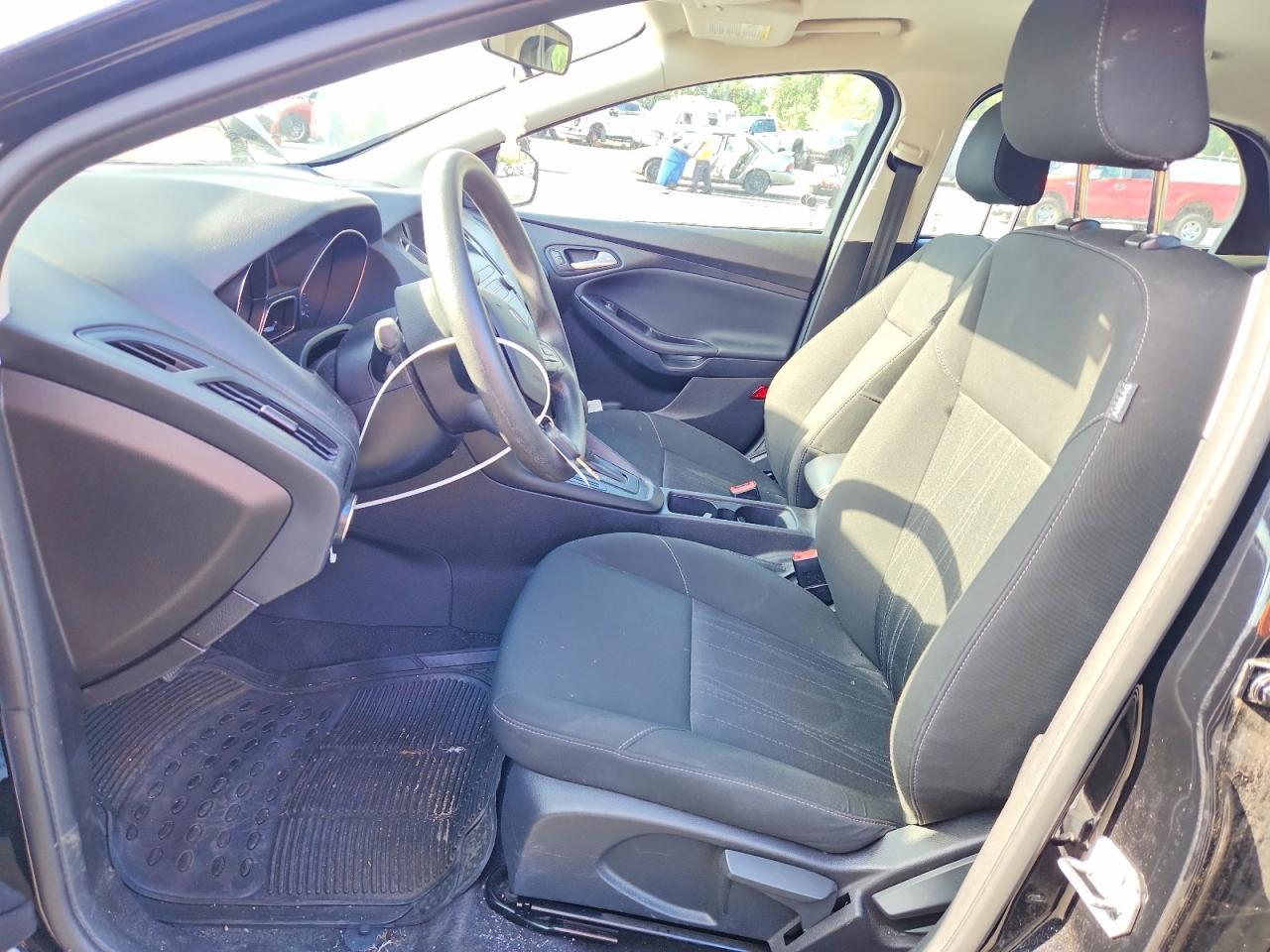 2018 Ford Focus Se - Image 7