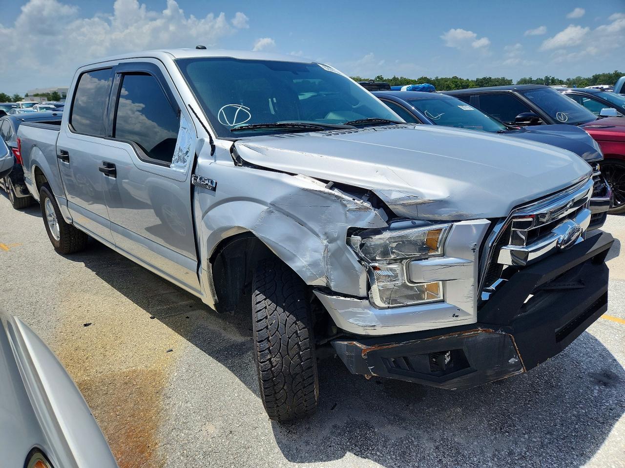 2017 Ford F150 Supercrew - Image 4